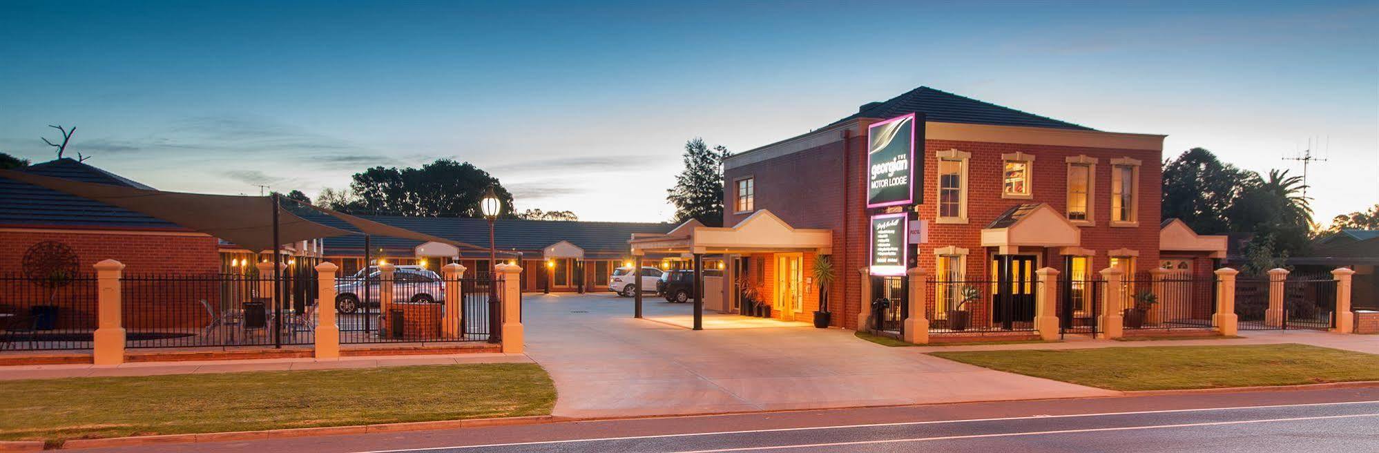 Georgian Motor Lodge Australia Buitenkant foto