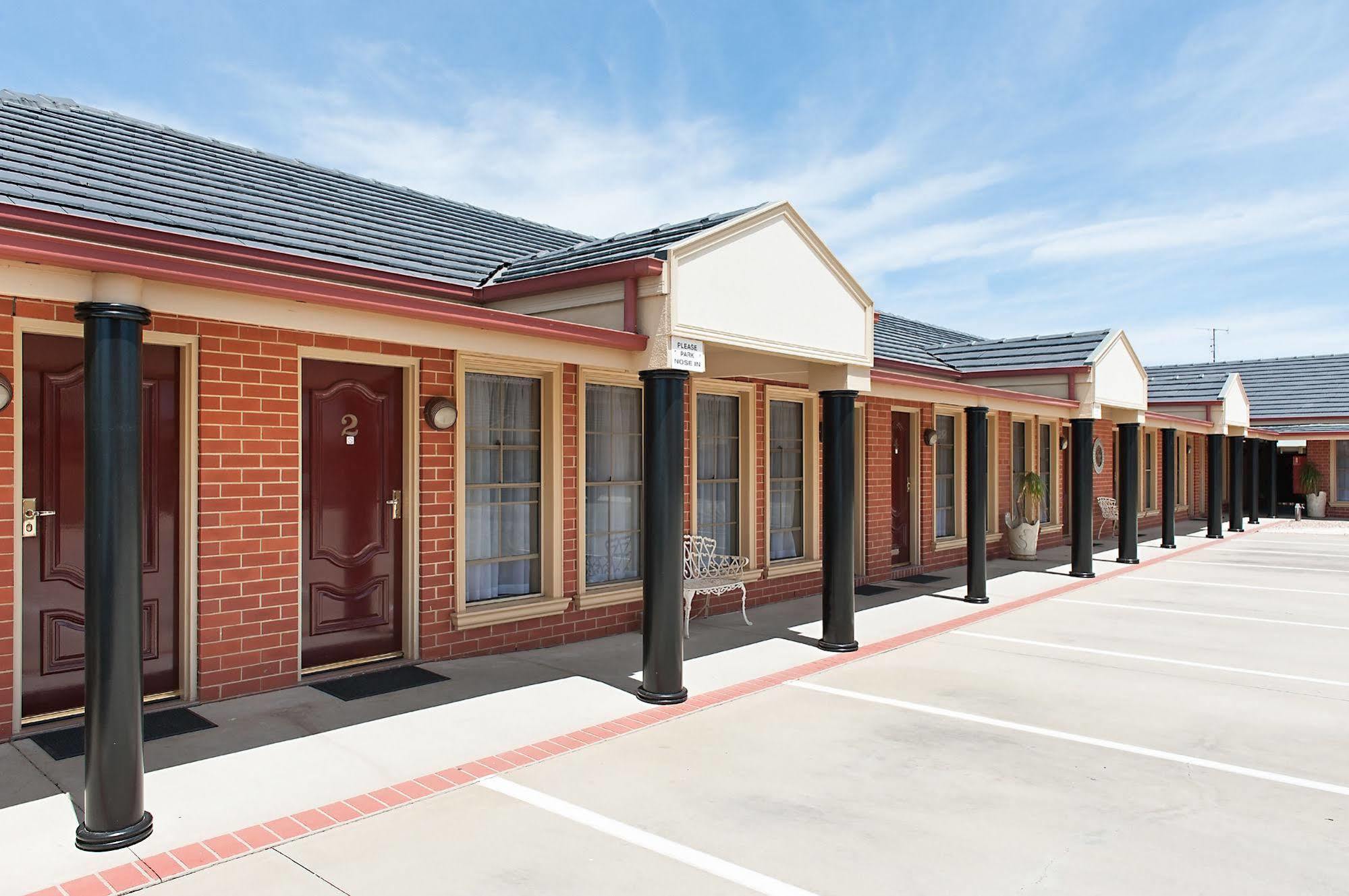 Georgian Motor Lodge Australia Buitenkant foto